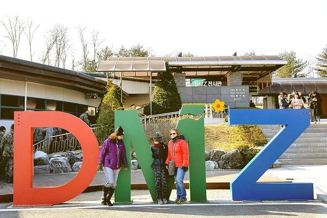 3D Private Seoul Highlight tours with DMZ & Korean Folk Village - Who this Seoul + DMZ + folk culture tour is best for
