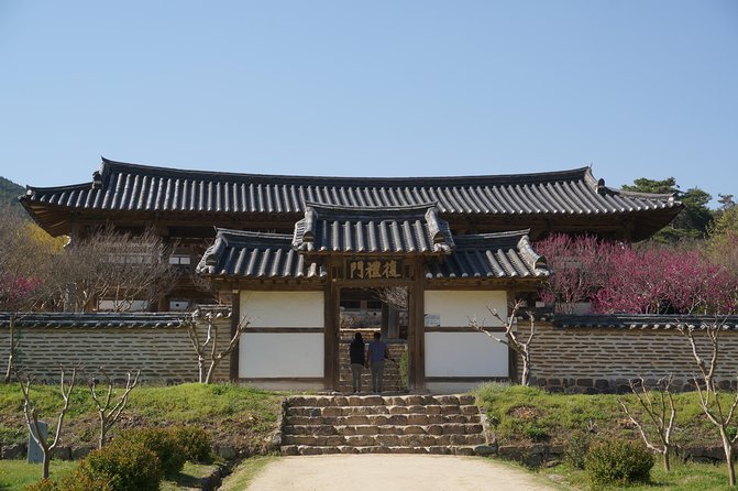 Andong Hahoe Folk Village [UNESCO World Heritage] Private Tour from Seoul - Hahoe Mask Museum: folklore you can actually see