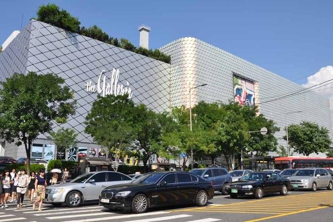Best of Seoul Shopping Tour - Namdaemun Market: bargain hunting with structure
