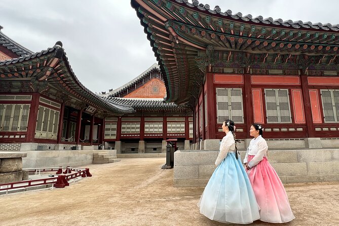 Best Seoul City Tour (Gyeongbokgung Palace,Insadong,Namsan Tower) - National Folk Museum and Bukchon Hanok Village: the neighborhood texture stops