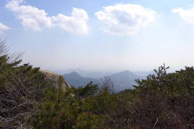 Bukhansan Mountain Private Hike with Lunch - Lunch after the burn: why this matters on a hiking day