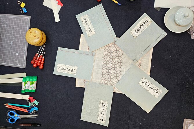 Create a Handmade Traditional Korean Notebook in Insadong - Adding your Korean name: a personal cover that you’ll keep