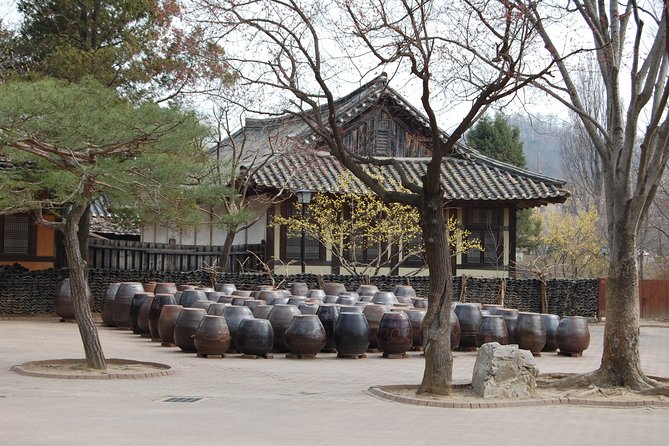 Day Trip to Yongin Daejanggeum and Korean Folk Village from Seoul - Stop 1: Yongin Daejanggeum Park and Its On-Screen Locations