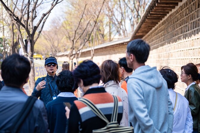 Deoksugung & Jeongdong-gil: A Walk in Korea's Rich Heritage - Jungmyeongjeon Hall: Imperial Library, Fire, and Emperor Gojong