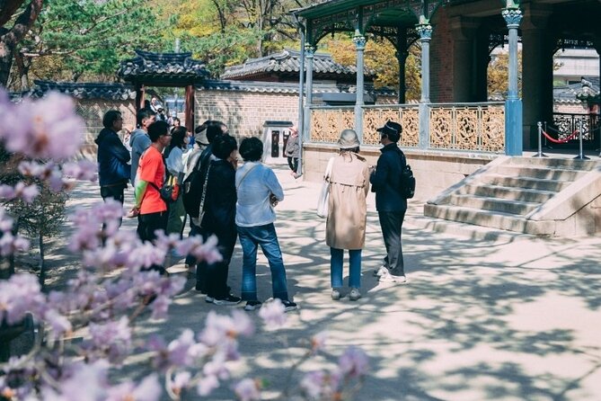 Deoksugung & Jeongdong-gil: A Walk in Korea's Rich Heritage - Price and Value: What $48 Buys You Here