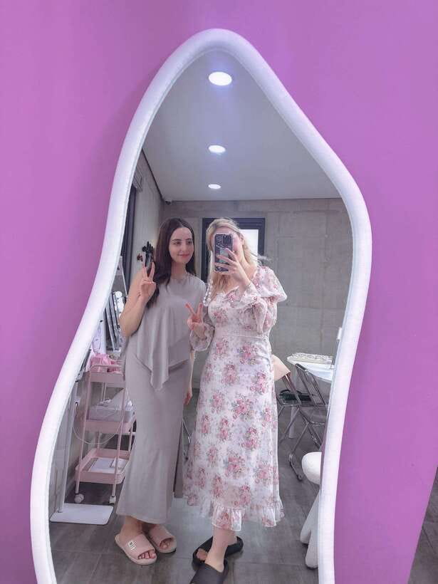 Detailed Seoul Image & Personal Color Analysis in Hongdae - Makeup and hair tone checks that actually affect your face