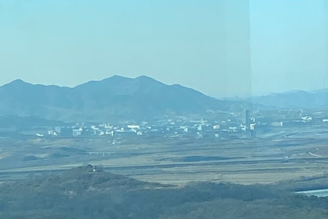 DMZ, Eunpyeong village and Jinkwansa Temple Private Tour - DMZ From the Car: What You Actually See and Why It Matters