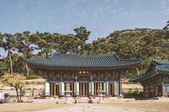 DMZ, Eunpyeong village and Jinkwansa Temple Private Tour - Price, Time, and Car Comfort: Is $202.41 Worth It?