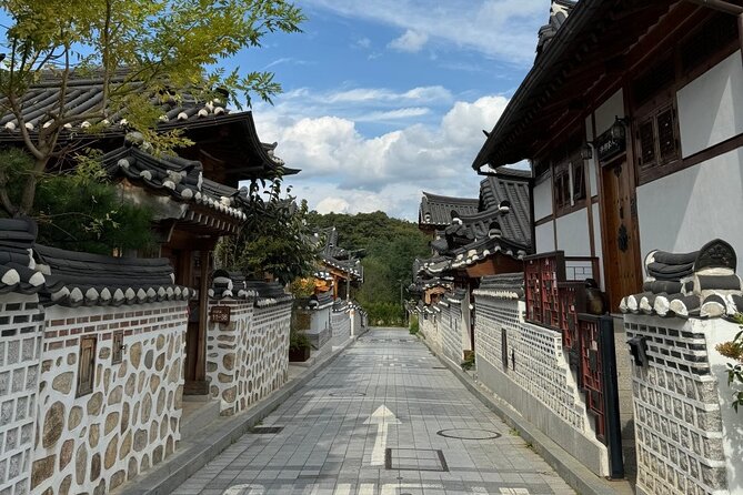 DMZ, Eunpyeong village and Jinkwansa Temple Private Tour - Who This Private DMZ + Hanok + Temple Day Fits Best