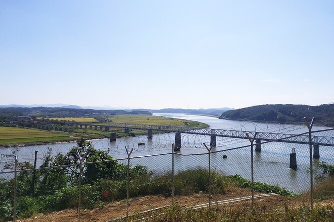 DMZ Guided Tour with Suspension Bridge / Gondola from Seoul - Getting There in Comfort: The AC Ride and the Real Time Cost
