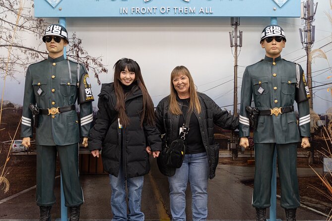 DMZ & NLL Combination Tour - Live entertainment and lunch: small comforts that keep the day humane