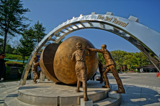 [DMZ Private Full day Tour] & The War Memorial include Lunch - Stop 2: The Third Tunnel and the engineering behind the threat