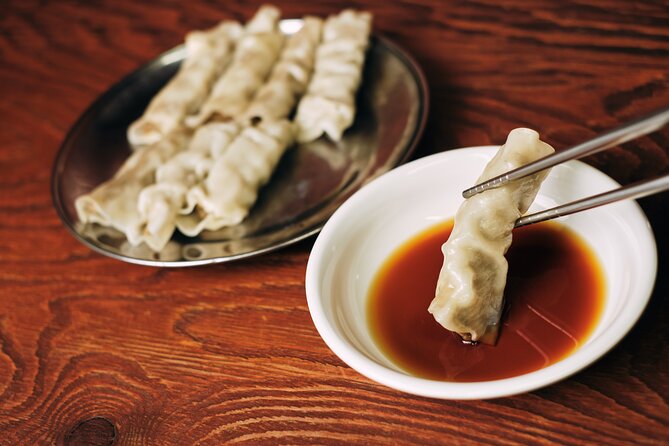 Downtown Seoul Guided Food & Market Tour with 8+ Local Tastings - Price and what $98 really buys you here