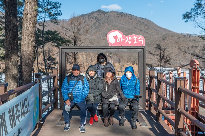 Exclusive Private DMZ Tour & War Memorial Hall or Suspension Bridge(No Shopping) - Stop 1: Imjingak Pyeonghoa-Nuri Park and the DMZ Warm-Up