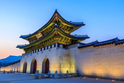 Flexible Private Guided Tour in Seoul (Optional Incheon Layover) - Gyeongbokgung Palace: Joseon royal life, told in plain language