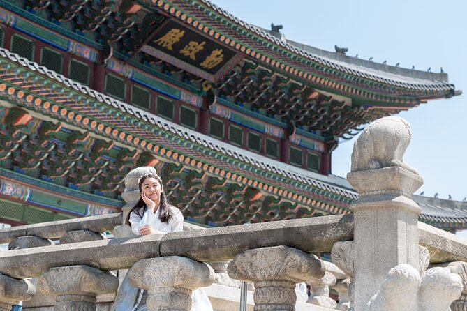 Flexible Private Van Tour in Seoul by Experts - How your guide turns big sights into a real story