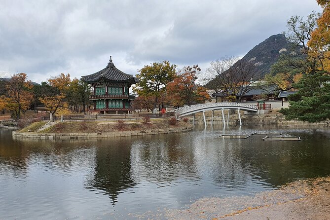 Free style private Tour(Essence of Seoul city or DMZ) - Stop 3: Bugak Skyway and the Seoul Mountain View