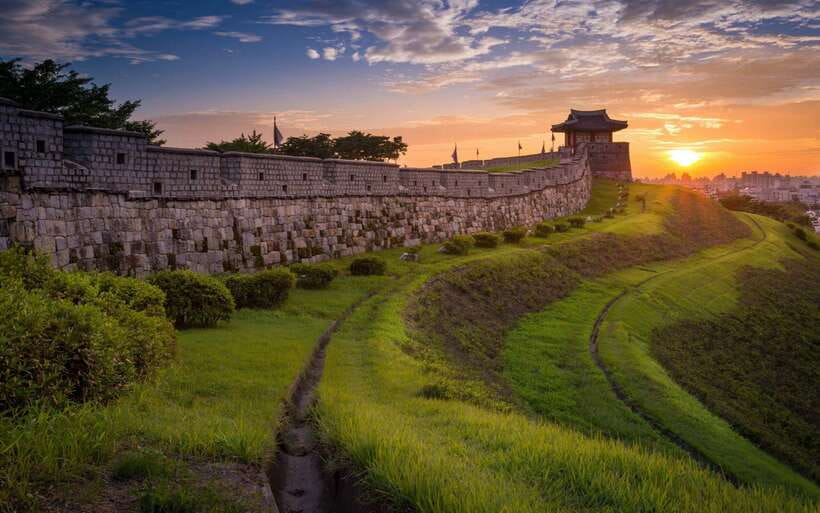 From Seoul: Suwon Hwaseong Fortress Night Tour - Key highlights at a glance