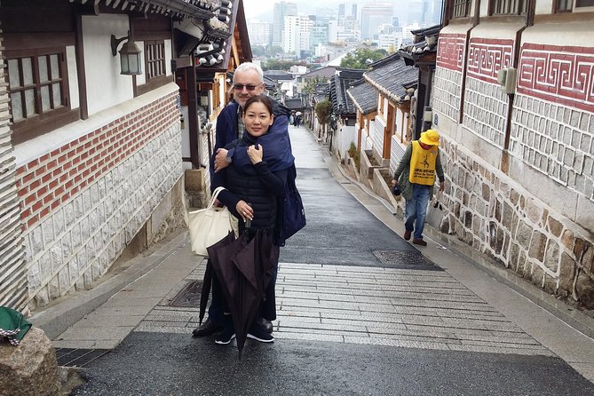 Full Day- Essential Seoul City Tour & Gourmet Tour(including Lunch and Dinner) - National Folk Museum of Korea: everyday life, not just monuments