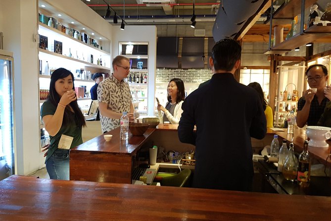 Gangnam - Highlight City Tour in Seoul(including Lunch) - The guide and private logistics: what $279 buys you