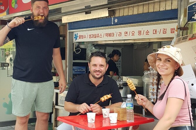 Gwangjang market Netflix Food Walking Tour with Insadong - Who should book this, and who might skip it