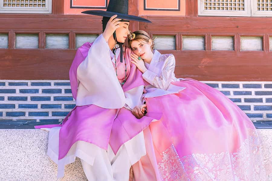 Gyeongbokgung Hanbok Experience at hanboknam - Finding Hanboknam in a hurry: Exit 4, yellow building