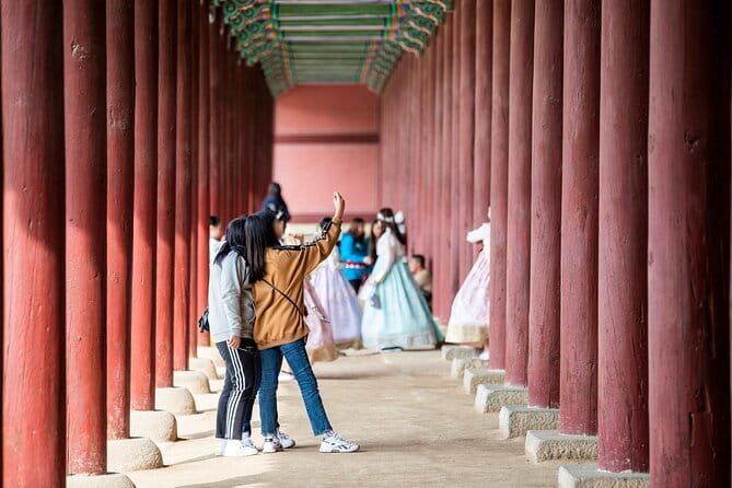 Gyeongbokgung Palace & Bukchon Village Walking Tour - Who should book this (and who might want a different plan)