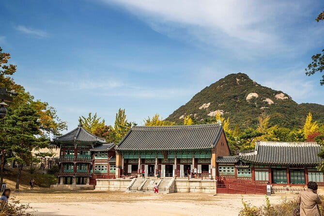 Gyeongbokgung Palace & Bukchon Village Walking Tour - Price and value: what $62.89 includes (and what it doesn’t)