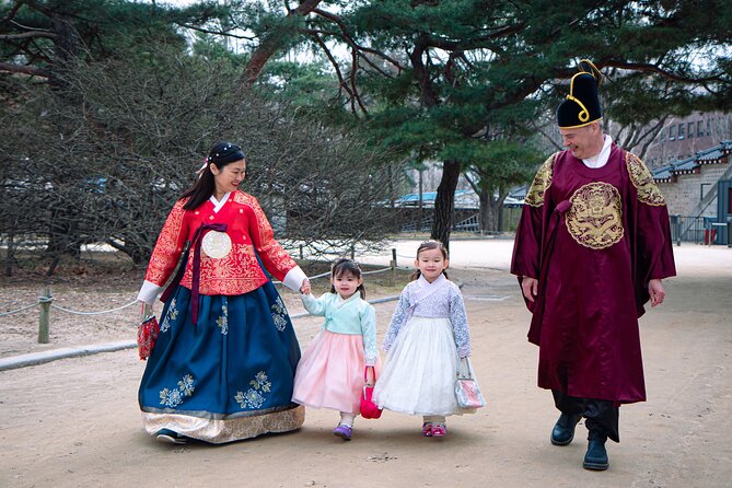 Gyeongbokgung palace family/group private photoshoot - First Stop: Yes Hanbok Near Gyeongbokgung (And Why It Matters)