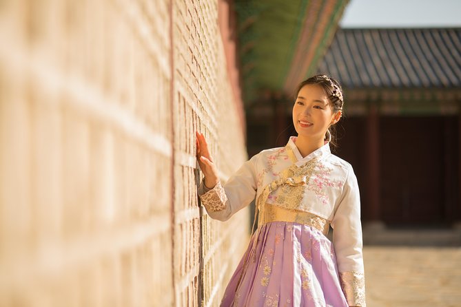 Hanbok rental, hanbok experience - Hair styling, headpieces, and the finishing details