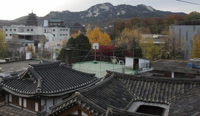 Highlights & Hidden Gems With Locals: Best of Seoul Private Walking Tour - A First-Day Seoul Route That Feels Like Having a Local Friend