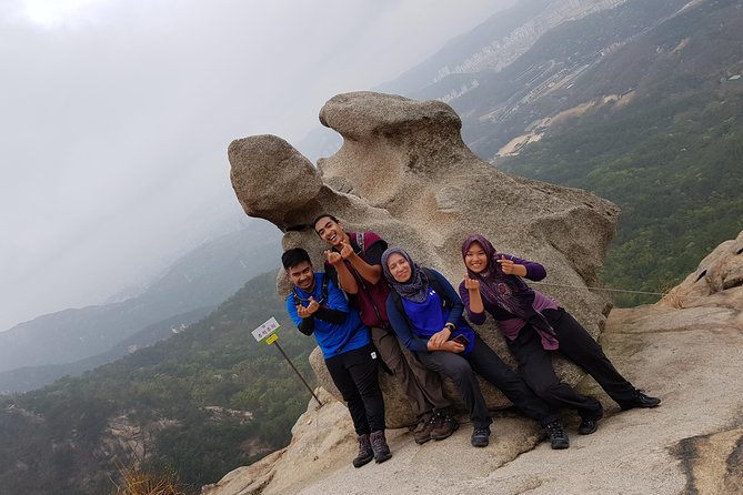 Hike at Mt. Bukhansan National Park with professional Guide(including Lunch) - From Seoul to Bukhansan: why this mountain day feels efficient
