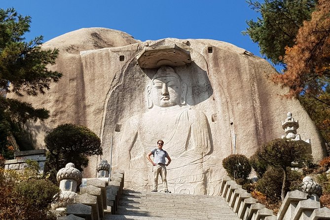 Hike at Mt. Bukhansan National Park with professional Guide(including Lunch) - Seasonal expectations in Bukhansan: from snow to summer bugs