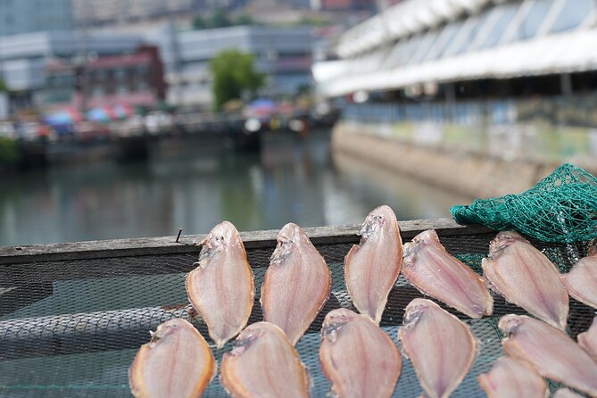 Jeonju & Yeosu: 4-Day Foodie & Artist Journey - Day 3 to Jeonju: Hanok welcome, hanji craft, and royal photo ops