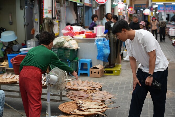 Jeonju & Yeosu: 4-Day Foodie & Artist Journey - Should you book Jeonju & Yeosu with this foodie-crafts style?