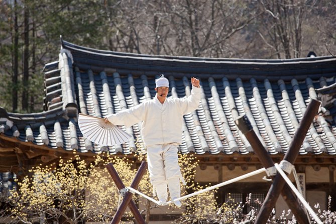 Korean Folk Village Afternoon Half day Tour - Getting There From Seoul: Pickup, the 40-Minute Ride, and Mobile Ease