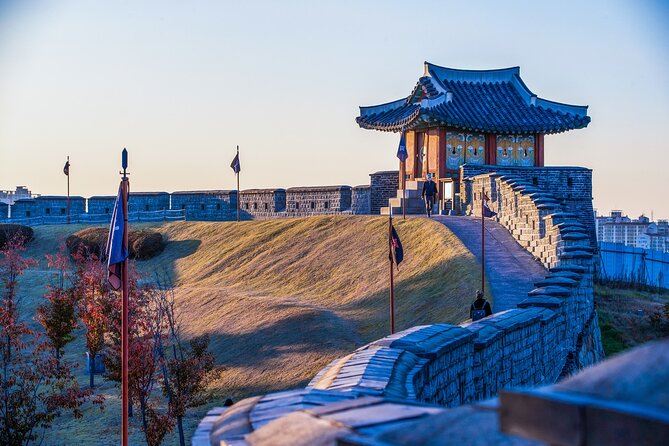Korean Folk Village and Suwon Hwaseong Fortress Day Tour(EG Tour) - How the day tour runs: 10–11 hours with set stops and your own breathing room