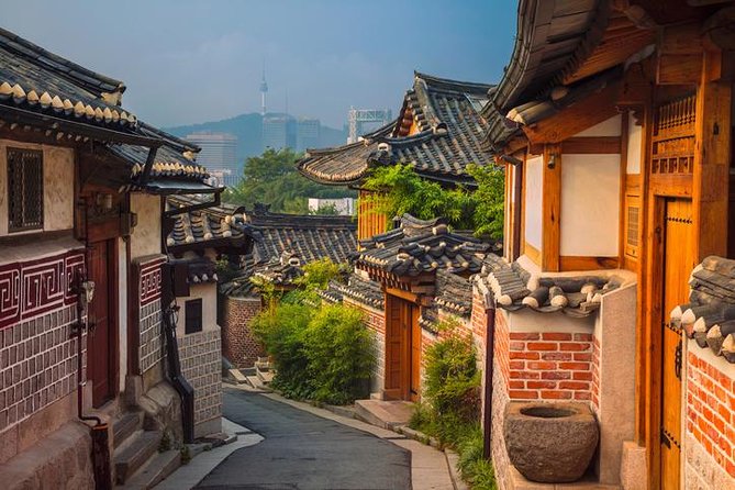 Korean History & Heritage Tour - National Folk Museum of Korea: Birth, Life, Death, and the Afterlife