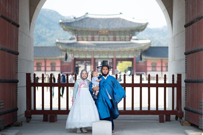 Layover Tour from Incheon Airport to Seoul with a Tour Specialist - Jogyesa Temple: calm architecture between busy city rhythms