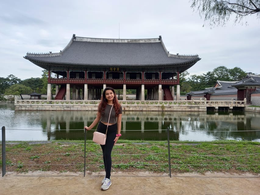 Layover tour to Gyeongbokgung-Folk Museum-Bukchon-Insadong - Gyeongbokgung Palace: Joseon Korea’s Core, Explained