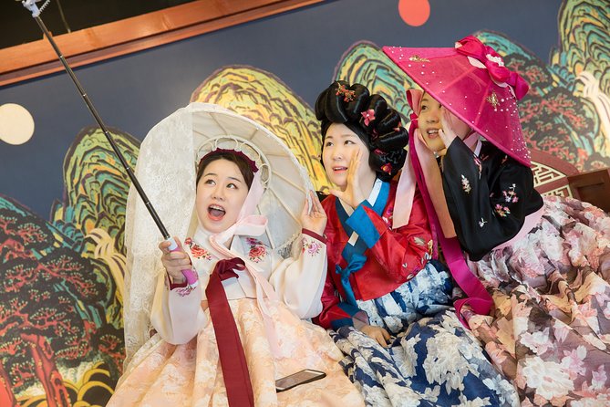 N Seoul Tower Hanbok Rental - Price and Value for $31.95: What That Covers (and What Doesn’t)