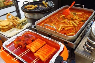 Night Food Tour in Seoul with Traditional and Modern Cuisine - The 5pm plan: army stew first, then the rest of the night
