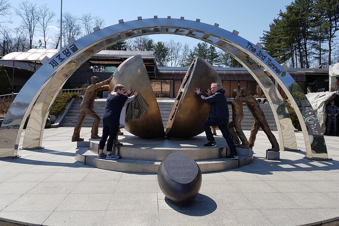 One day Private DMZ Tour & Gamaksan suspension bridge - Should you book this tour? Who it fits best
