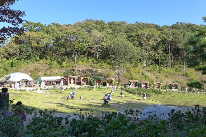 Pocheon Private Day Tour from Seoul - Korea National Arboretum: slow walking, water views, and calm air