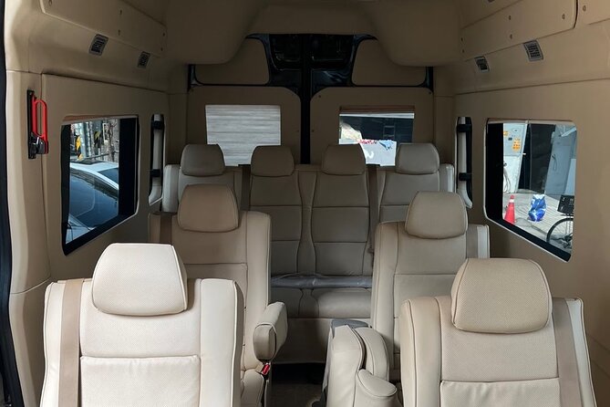 Private Airport Transfer - Incheon Airport ⇔ Seoul (Up to 7 or 11 people) - Van choice: Starex for smaller groups, Solati for bigger ones