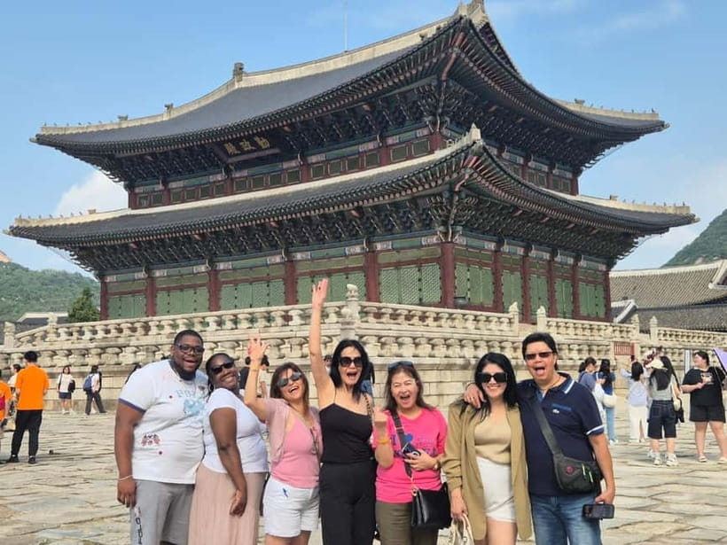 Private Customized Seoul Tour with Your Korean Buddy - How the Customized Route Really Works (and How to Use It)