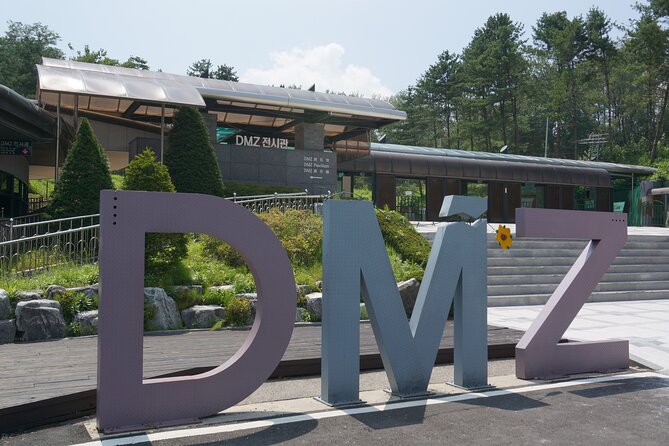 Private DMZ Tour in South Korea(Entrance fees are included) - DMZ: time-stopped history, real tension, and unexpected wildlife