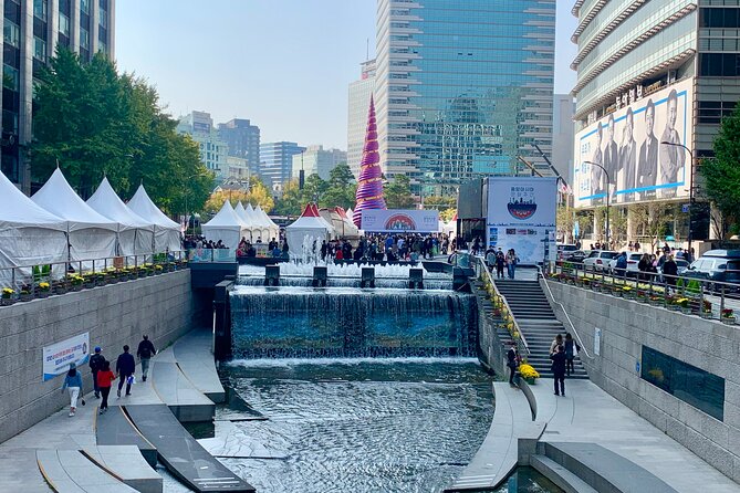 Private Full-Day Guided Tour in Seoul with Lunch, Tea and Dinner - Kwangjang Market Is the Main Event for Food Lovers