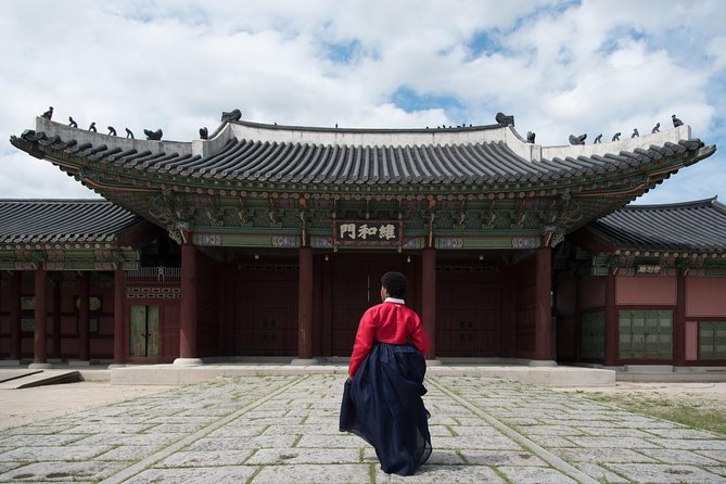 Private Palace Photo Shoot in Seoul with a Photographer - The Hanbok Rental Reality: Budgeting Without Surprises