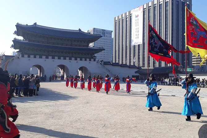 Private Seoul City Tour - Gyeongbokgung Palace and the royal guard changing ceremony